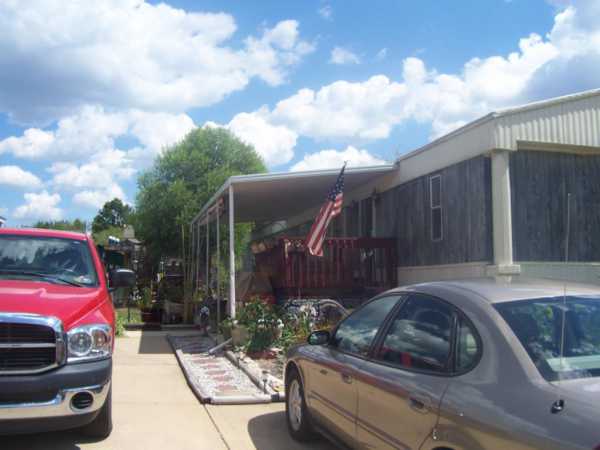 456 Tabago Ln, Moscow Mills, MO 63362 