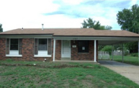 1065 Cedar Pl, Florissant, MO 63031 