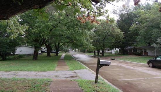 8513 Jacklin Ct, Hazelwood, MO 63042 