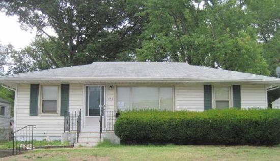 124 Graham Road, Florissant, MO 63031 