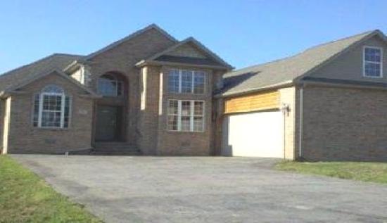 710 Becky St, Willard, MO 65781 