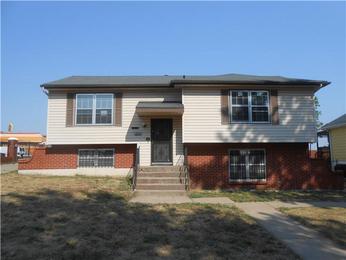 1215 Wabash Ave, Kansas City, MO 64127 