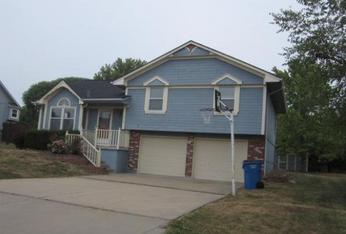 1210 Allendale Driv, Greenwood, MO 64034 