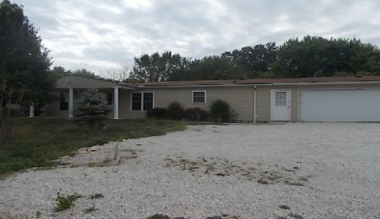 29 Mennemeyer Road, Troy, MO 63379 