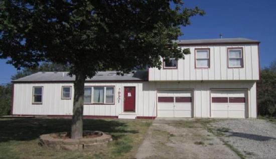 9207 Montgall Avenue, Kansas City, MO 64132 