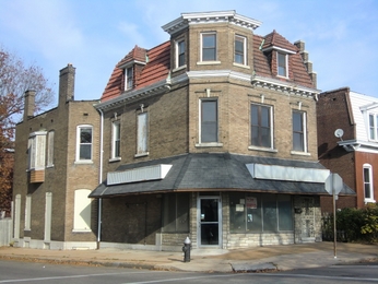 6829 Virginia Ave, Saint Louis, MO 63111 