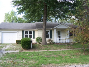 1715 E 4th St, Sedalia, MO 65301 