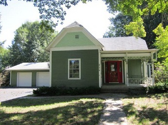 214 N Webster Ave, Ash Grove, MO 65604 