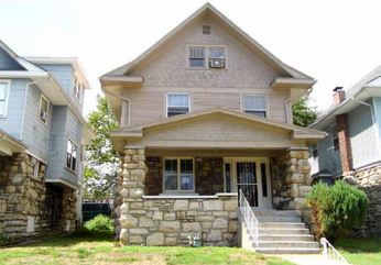 108 N Lawn Ave, Kansas City, MO 64123 