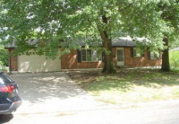 401 SW Marion Lane, Lees Summit, MO 64081 