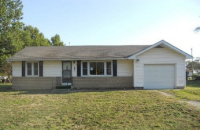 219 W 1st St, Adrian, MO 64720 