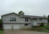 1012 East South St, Bolivar, MO 65613 