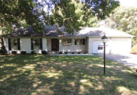 10400 E 57th Ter, Raytown, MO 64133 