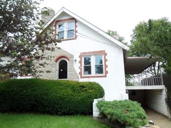 9611 Milton Ave W, Overland, MO 63114 