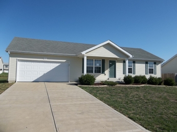 2367 Paige Marie Dr, Warrenton, MO 63383 