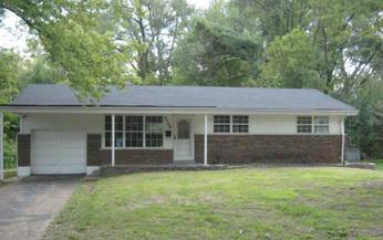 9704 Cambria Drive, Saint Louis, MO 63136 