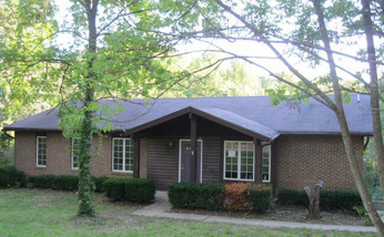 1696 Opeechee Beach Rd, Pacific, MO 63069 