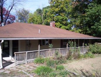 18601 N Locust Grove Rd, Sturgeon, MO 65284 