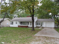 5106 N Brooklyn Ave, Kansas City, MO 64118 