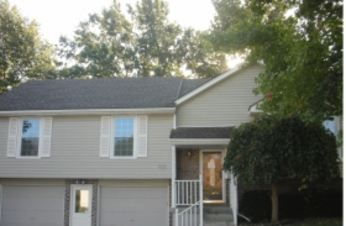 2023 N Colony Ln, Independence, MO 64058 