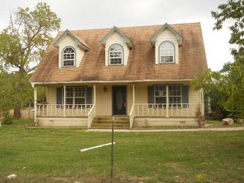 7409 Holly Rd, Neosho, MO 64850 