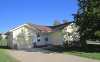 2008 S 16th St, Ozark, MO 65721 