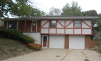 308 SW Moore Pl, Blue Springs, MO 64015 