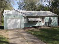 1108 East 134th Ter, Grandview, MO 64030 