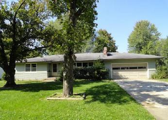 1845 S Prairie Ln, Springfield, MO 65804 