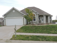 1311 NW Persimmon Dr, Grain Valley, MO 64029 