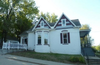 701 4th St, Platte City, MO 64079 