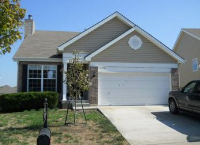 9909 North Oxford Ct, Kansas City, MO 64157 