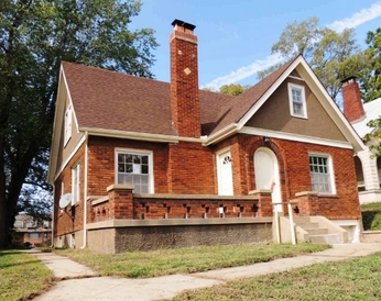 310 N Crysler Ave, Independence, MO 64050 