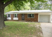 2636 Kelsey Ln, Saint Charles, MO 63301 