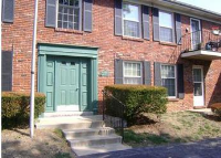 452 Chapel Ridge Dr Apt A, Hazelwood, MO 63042 