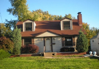 10405 Eaglewood Ave, Overland, MO 63114 