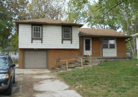 5604 N Quincy Ave, Kansas City, MO 64119 