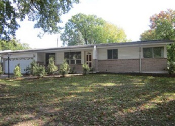 10820 Landseer Dr, St. Louis, MO 63136 