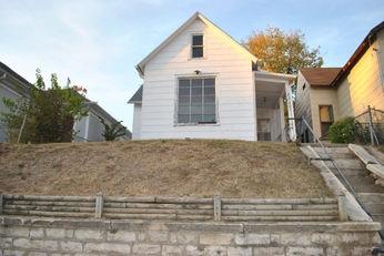 1905 Jones St, Saint Joseph, MO 64501 