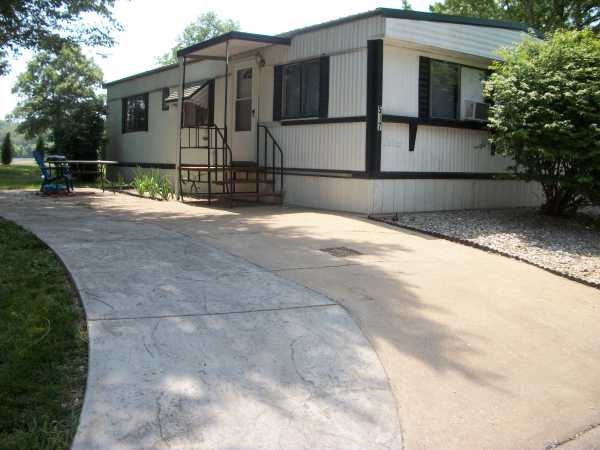 587 Michelles Cv, Festus, MO 63028 