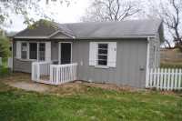 15710 S Graham Rd, Pleasant Hill, MO 64080 