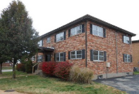 6730 Colony Acres Dr, Saint Louis, MO 63123 