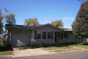 811 N Maple St, Owensville, MO 65066 