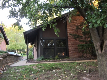 4363 Kingbolt Blvd, Saint Louis, MO 63129 