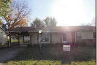 74 Country Hill Rd, Saint Peters, MO 63376 