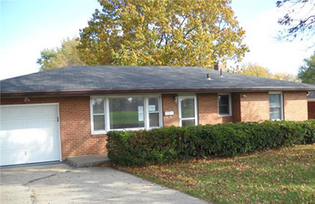 10402 E 31st St S, Independence, MO 64052 