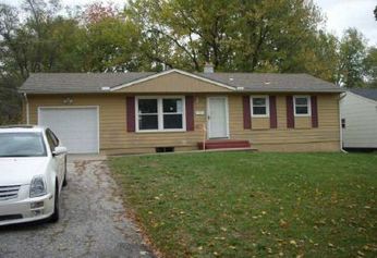 7417 College Ave, Kansas City, MO 64132 