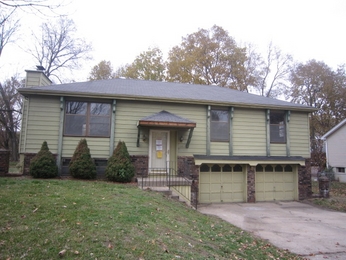 112 Town Court Circle, Platte City, MO 64079 