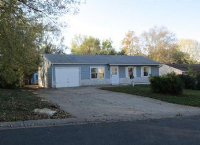 6401 East 152nd Ter, Grandview, MO 64030 