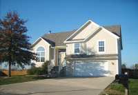 10104 219th Terrace, Peculiar, MO 64078 